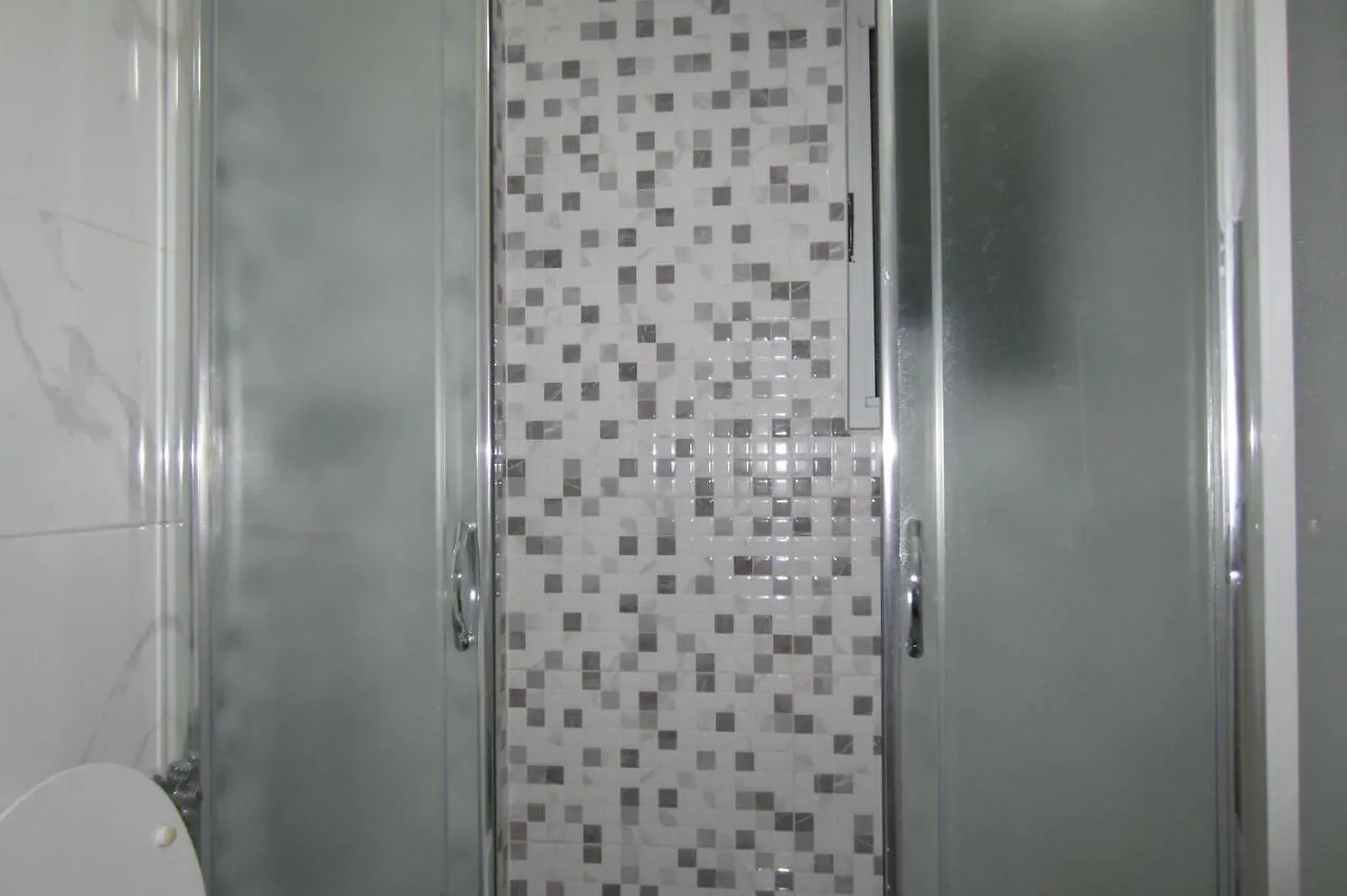 Apartment Salku Serviced Rooms Tirana